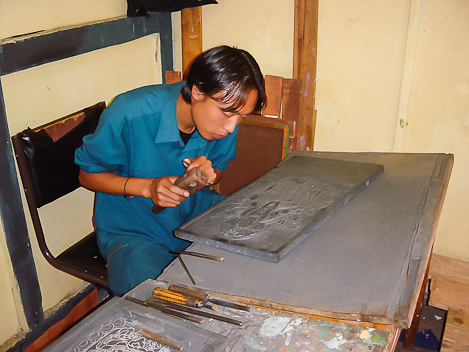 Handicraft School: Slate Carving