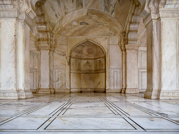 Nagina Masjid Interior