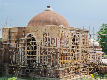Alai Darwaza Alai Gate