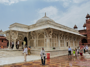 Tomb of Salim Chishti