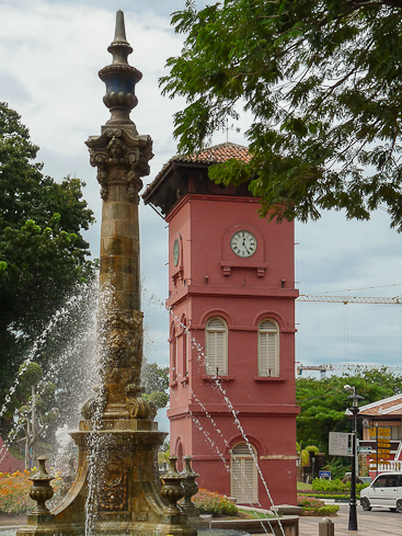 Queen Victoria Fountain & Tang Beng Swee Clock Tower