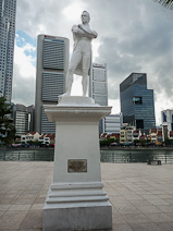 Sir Thomas Raffles Statue