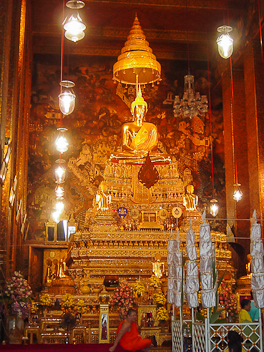 Wat Po Buddha Shrine