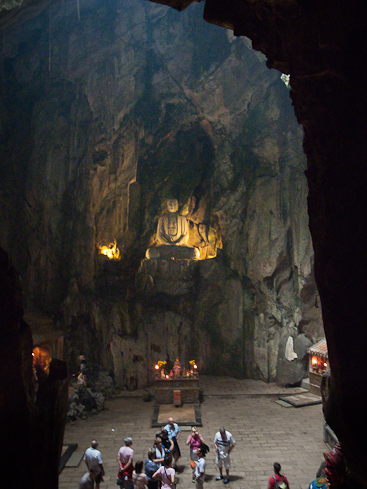 Huyen Khong Cave